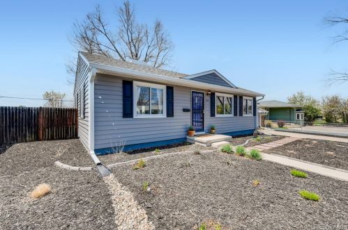 925 Florence St, Denver, CO 80010-3909