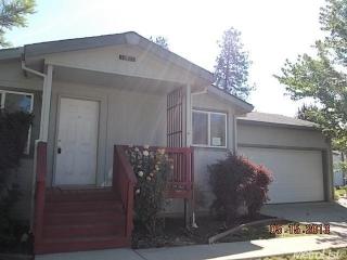 104 Mink Creek Dr, Cape Horn, CA 95713-9028