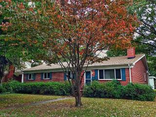 519 Rockbridge Rd, Portsmouth, VA 23707-1120