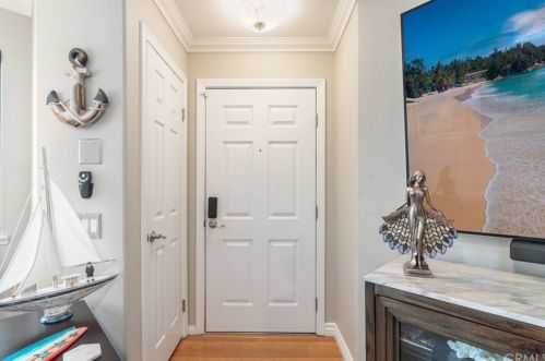 3521 Paseo De Elenita, Oceanside, CA 92056-4150