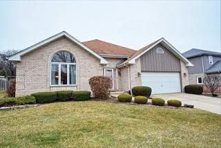 400 Wexford Dr, Lemont, IL 60439-6153
