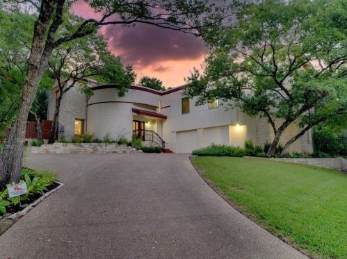 3909 Edwards Mountain Dr, Austin, TX 78731-3846