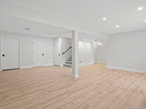 7557 Willow Cir, Englewood CO  80112-2761 exterior