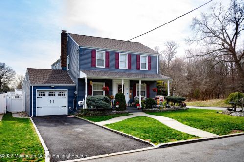 57 Russell Ave, Rahway, NJ 07065-1519