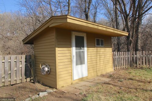 6800 Glen Rd, Saint Paul MN  55119-5326 exterior
