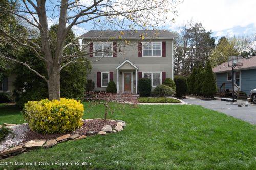608 Homestead Rd, Brielle, NJ 08730-2020