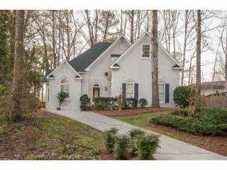 3535 Waters Glen Way, Alpharetta, GA 30022-7528