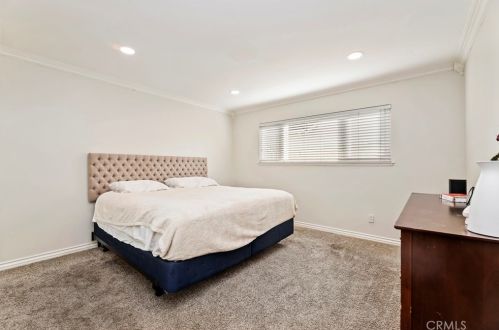 5012 Holbrook St, Anaheim CA  92807-1103 exterior