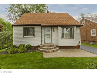 7071 Hopkins Rd, Concord Township, OH 44060-4452