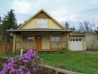 4051 Glengary Rd, Bellingham, WA 98226-7731