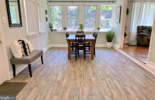 1712 Maryland Ave, Shady Side MD 20764-9750 exterior