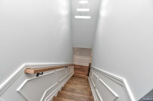 515 Anderson Ave, Wood-Ridge NJ  07075-2309 exterior