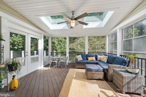 7 Stratford Garden Ct, Silver Spring MD exterior