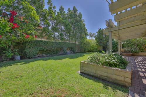 11476 Culebra St, Cypress CA 90630-5340 exterior