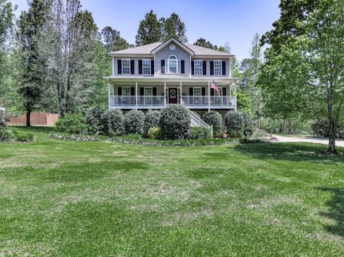 107 Calusa Lake Dr, Ball Ground, GA 30107-2994