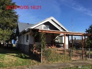 1127 Gaylord St, Raymond, WA 98577-1206