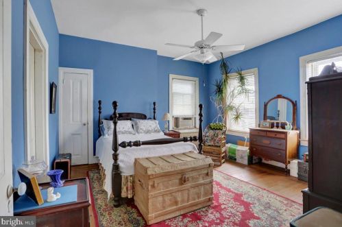 451 Market St, York PA 17403-1255 exterior