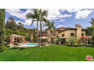 1737 Mandeville Ln, Los Angeles, CA 90049-2522