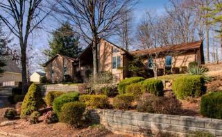 1342 Chestnut Mtn Dr, Vinton VA  24179-1724 exterior