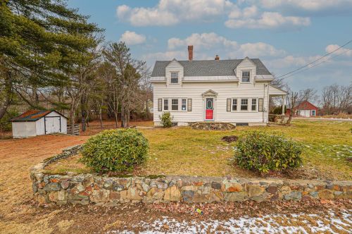 217 Tolend Rd, Dover, NH 03820-5502