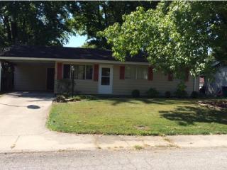 25 Rollin Hills Blvd, Boggsville, IL 62401-1852
