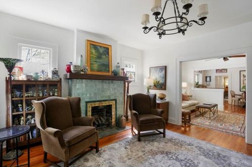 180 Freyer Dr, Marietta, GA 30060-1402