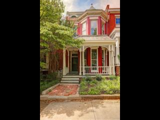 2719 Broad St, Richmond, VA 23223-7339