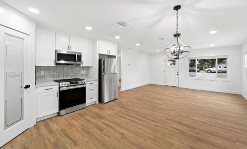 156 4 Ave, Chula Vista CA  91910-1707 exterior