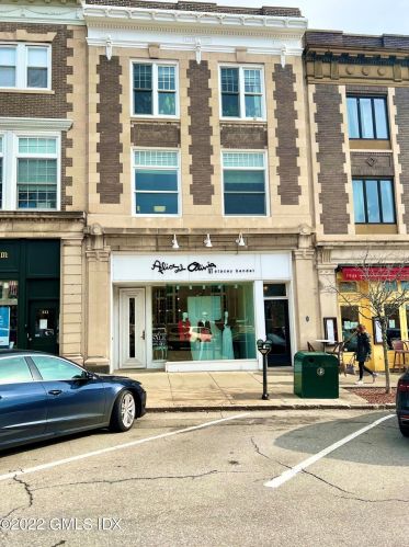 335 Greenwich Ave, Greenwich CT  06830-6505 exterior