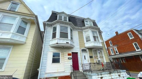 26 West St, York, PA 17401-3328