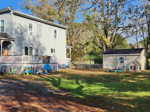 99 Elm St, Unity, NH 03773-2109