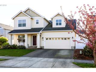 1158 Country Ln, Woodburn, OR 97071-5664