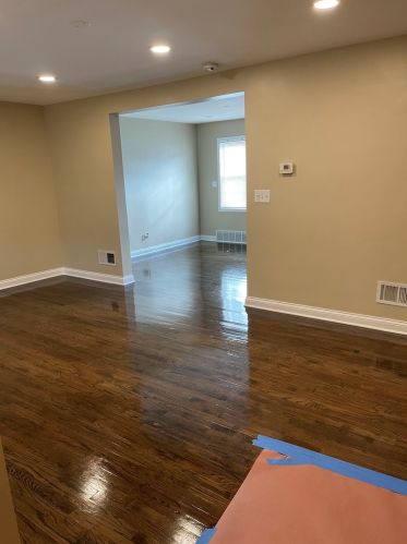 8743 Merrill Ave, Chicago, IL 60617-3034