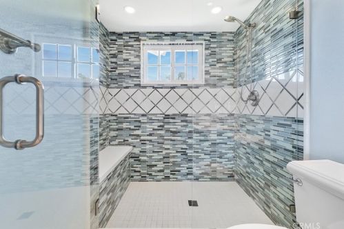 6128 Baja Dr, Anaheim CA  92807-4048 exterior