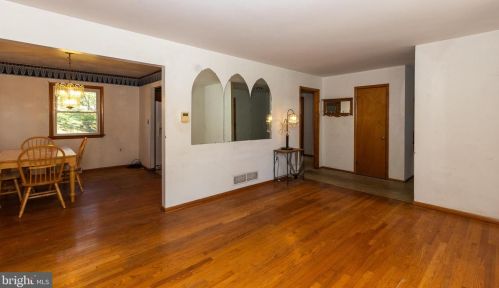 426 Holiday Dr, Aberdeen MD  21001-1813 exterior