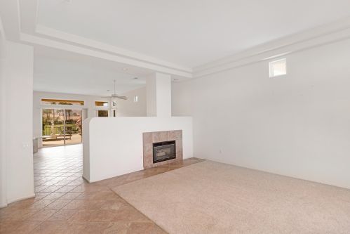 50425 Grand Traverse Ave, La Quinta, CA 92253-5812