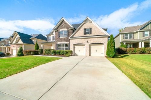 211 Lakestone Pkwy, Holly Springs, GA 30188-5425
