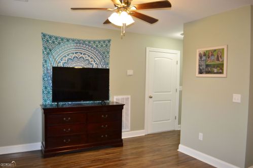 210 Fairmont Dr, Rincon GA  31326-4010 exterior