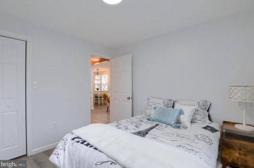 139 Montrose Ave, Lancaster PA  17603-6617 exterior