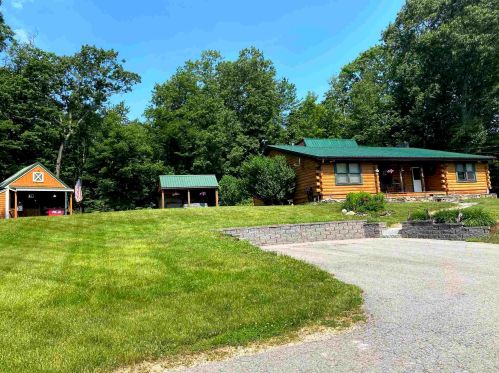 35 Giles Rd, South Hampton, NH