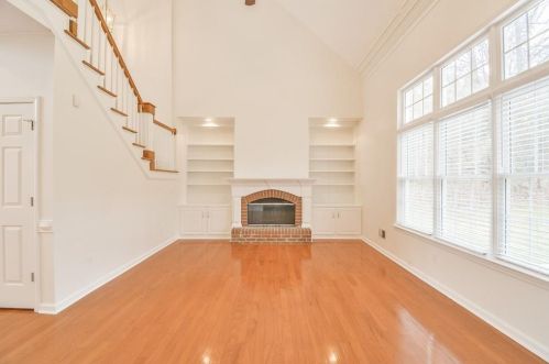 4800 Highland Lk Dr, Atlanta GA  30349-3913 exterior