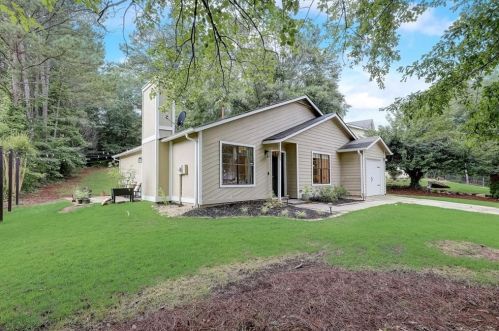 2804 Wildflower Ln, Lithonia, GA 30039-4072