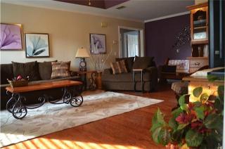 2147 River Chase Dr, Murfreesboro, TN 37128-4800