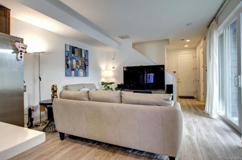 23590 5th Dr, Aurora CO  80018-1602 exterior