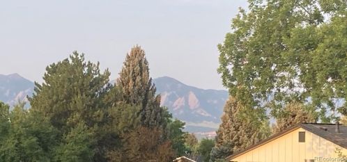 7742 Essex Pl, Boulder CO  80301-4126 exterior