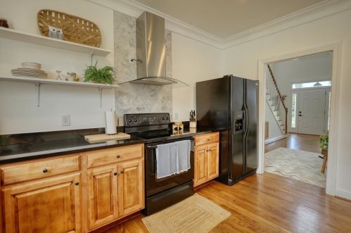 1041 Devon Dr, Madison GA  30650-6409 exterior