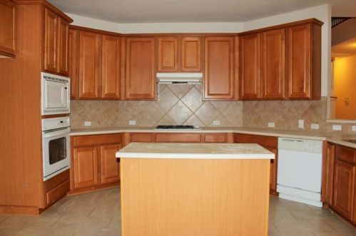 13117 Coriander Dr, Austin TX  78729-6473 exterior