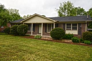 922 Temple Ct, Murfreesboro, TN 37130-5223