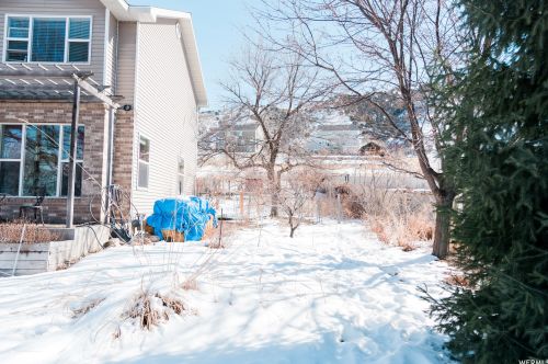 1080 Grandview Dr, Providence UT 84332-9317 exterior