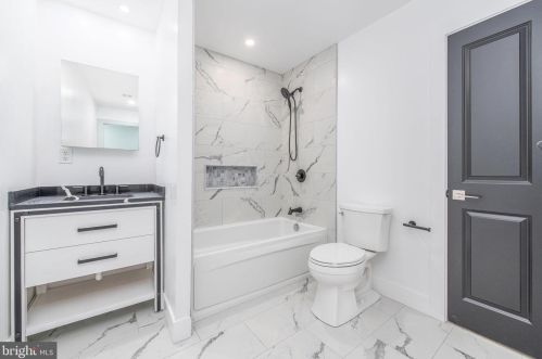 1165 12 St, Philadelphia PA 19148-1002 exterior